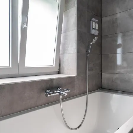Near Vienna - 80m2 - Garden - Near Vienna - Workers&families Purkersdorf