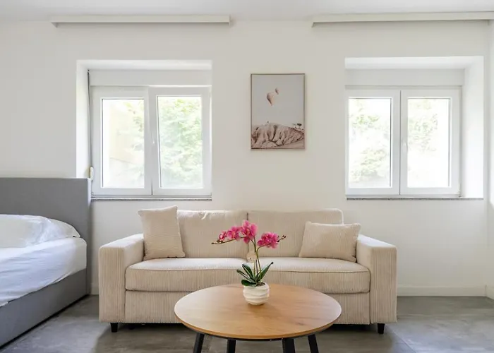 Near Vienna - 80m2 - Garden - Near Vienna - Workers&families * プルカースドルフ