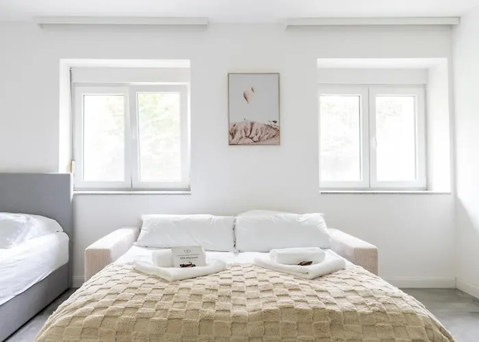 Near Vienna - 80m2 - Garden - Near Vienna - Workers&families プルカースドルフ