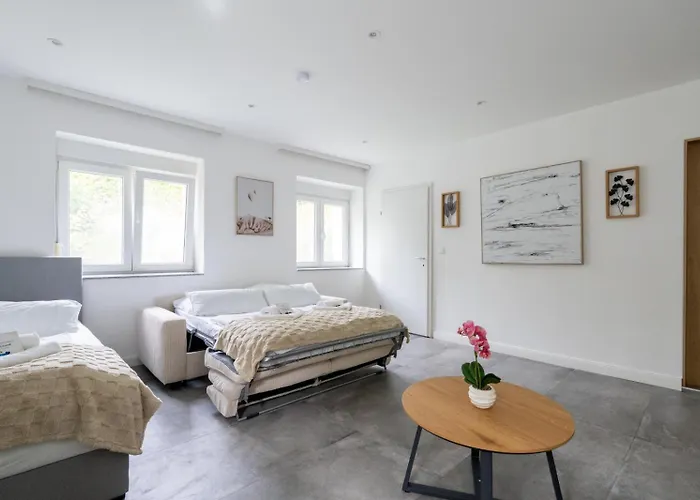 アパート Near Vienna - 80m2 - Garden - Near Vienna - Workers&families プルカースドルフ