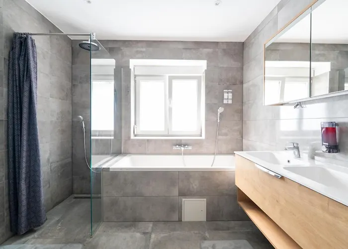 Near Vienna - 80m2 - Garden - Near Vienna - Workers&families * プルカースドルフ